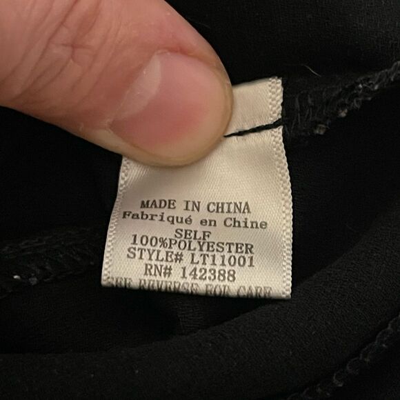 E.SSUE black spaghetti strap tube top crop top medium - Picture 5 of 5